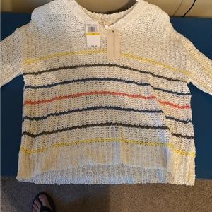 Grelge knitted light sweater